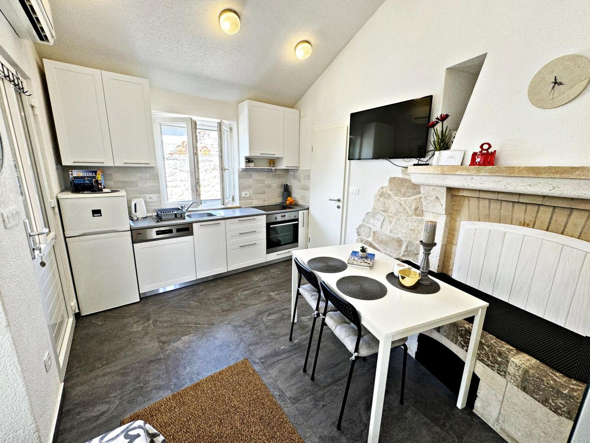 Studio Apartment Matoni 포스티라 외부 사진